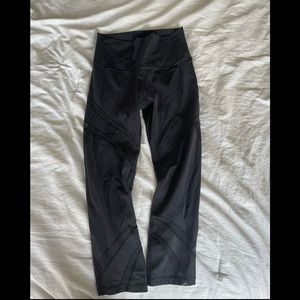Lululemon Wunder Under leggings